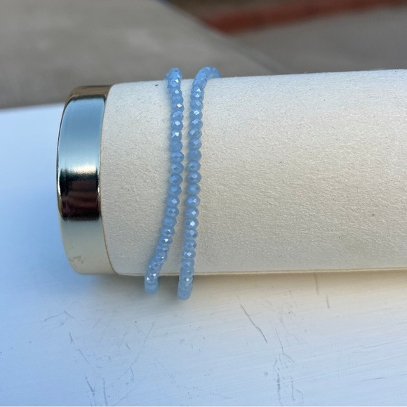 Blue bead stackable elastic bracelet set of 2 one size - Picture 1 of 3
